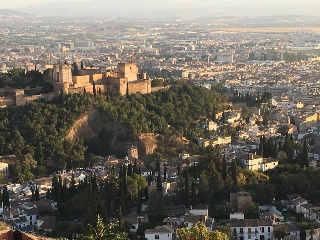Apartamentos Turisticos Grx Granada Exteriér fotografie